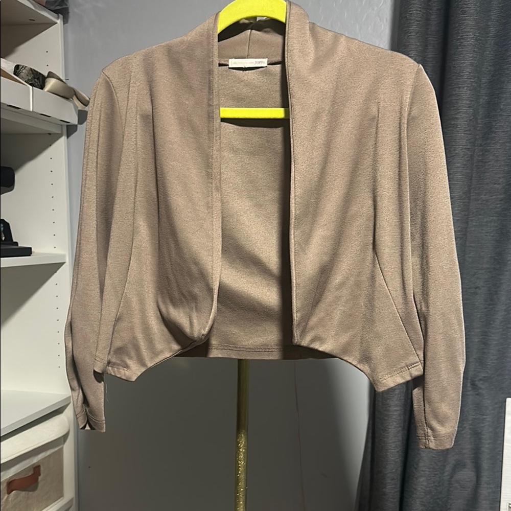 No.057 Tan Blazer with Ruched Sleeves and Open Front